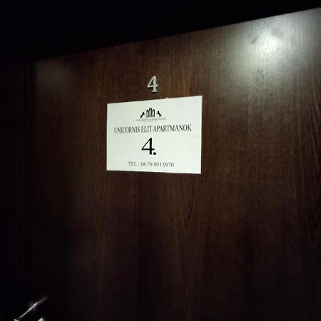 Unicorniselit Apartmanok エゲル エクステリア 写真