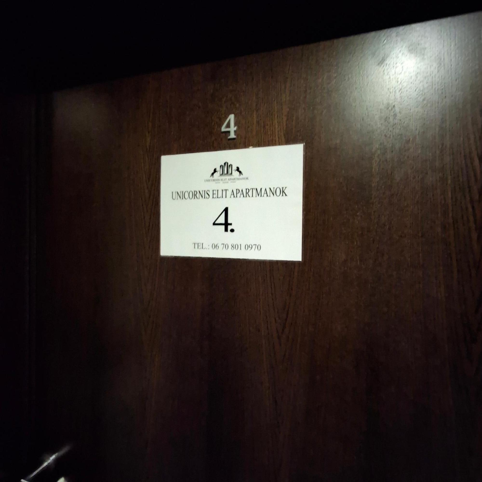 Unicorniselit Apartmanok エゲル エクステリア 写真